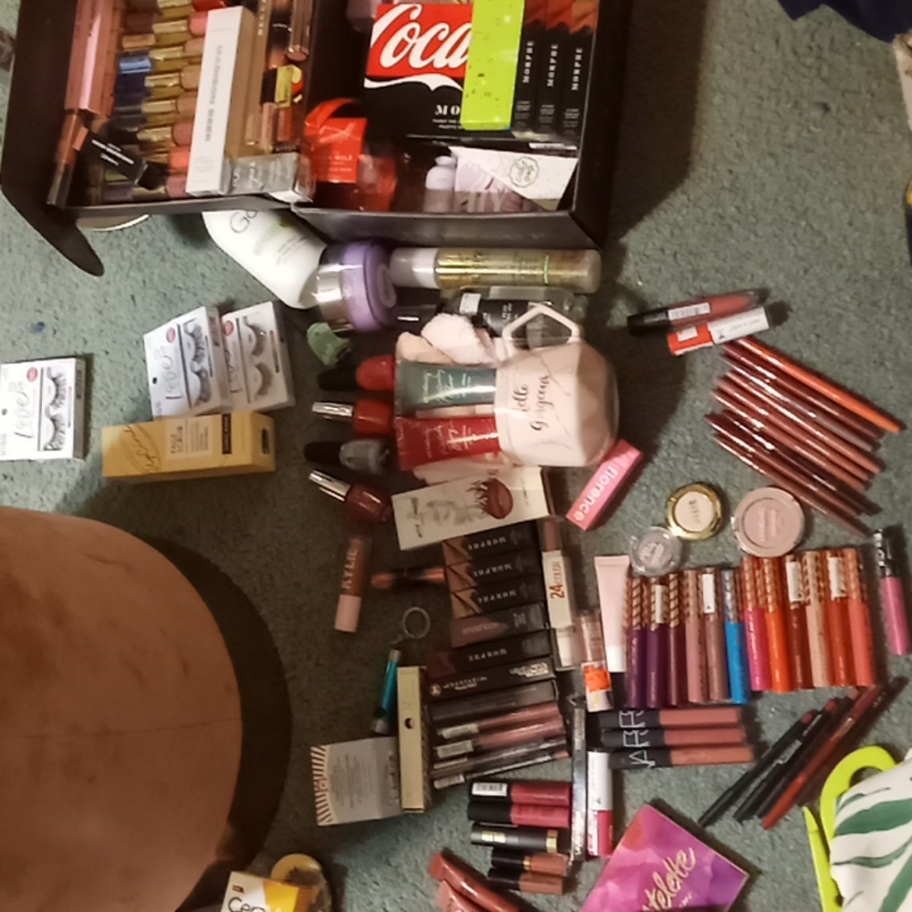 Sephora makeup - Picture 3 of 11